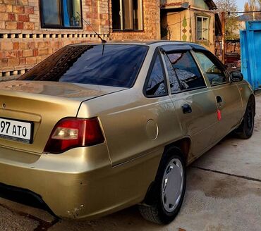 Daewoo: Daewoo Nexia: 2008 г., 1.5 л, Механика, Бензин, Седан — 4