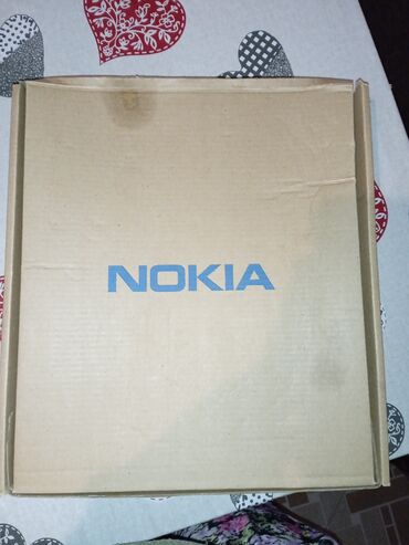 200 manata telefonlar: Nokia 1