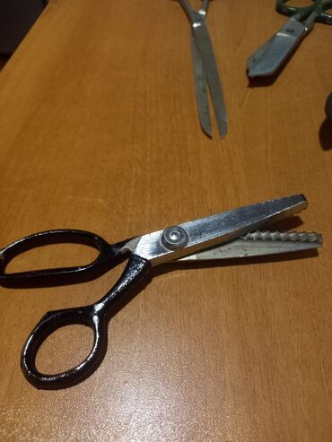 ikinci el qapi pencereler: Metal
