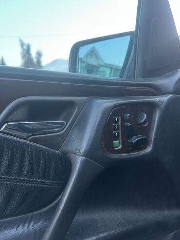 Mercedes-Benz: Mercedes-Benz E-Class: 1997 г., 3.2 л, Автомат, Бензин — 5