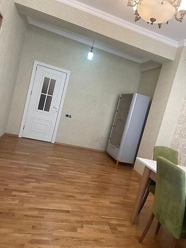 Yeni tikili: 3 otaqlı, Yeni tikili, 80 kv. m — 18