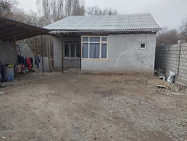 Продажа времянок: Продаю дом в центре сокулуке 3 комнатный участок 3 соток .свет, вода — 2