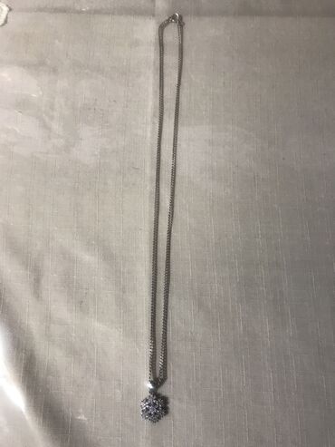 Boyunbağılar: Boyunbağı, Gümüş, 916 Əyar, 15 g