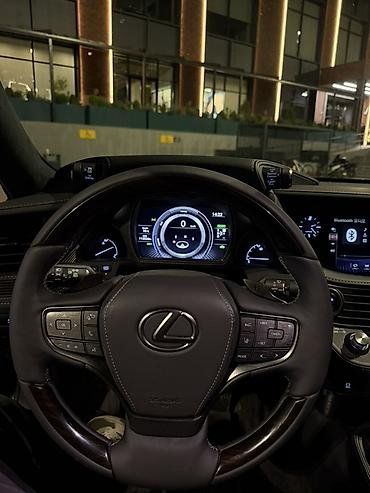 Lexus: Lexus LS: 2019 г., 3.5 л, Автомат, Гибрид, Седан — 4