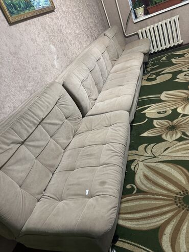 односпалный диван: Диван-кровать, цвет - Бежевый, Б/у