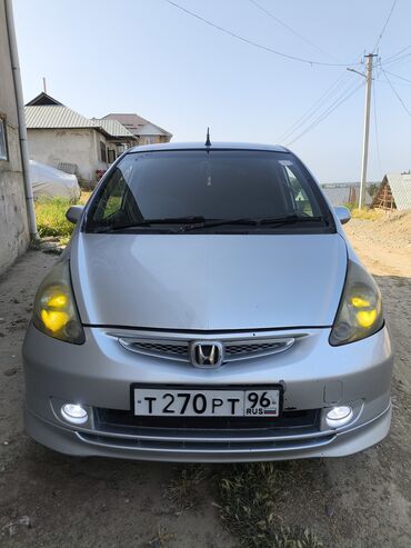 фит 2 кузов: Honda Fit: 2002 г., 1.3 л, Автомат, Бензин, Хэтчбэк