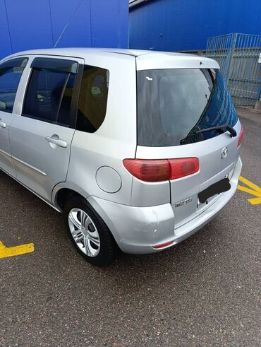 mazda 326: Mazda Demio: 2003 г., 1.3 л, Автомат, Бензин, Хетчбек