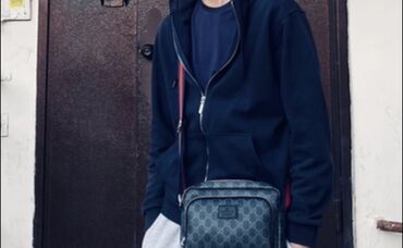 дорожные чемоданы на колесах: Брcтka 1300
Зипka 900