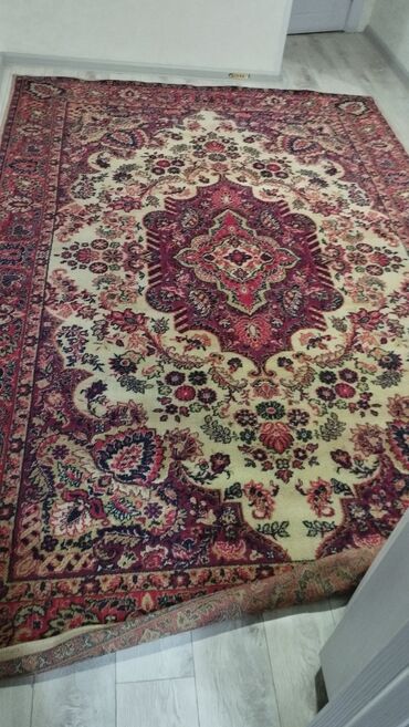 шкаф для одежды цена в бишкеке: Ковер Б/у, Безналичная/наличная оплата
