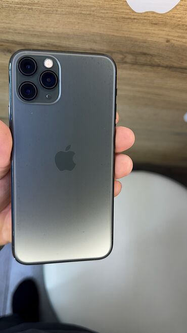 айфон 11 по: IPhone 11 Pro, Б/у, 256 ГБ, Защитное стекло, Чехол, 91 %