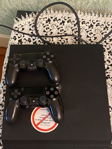 Tulumlar: İdeal vəzyətdə ps4 pro arginal 2 dualshoc 1 tb yaddash 14 oyun