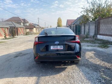чехол на приус: Toyota Prius: 2019 г., 1.8 л, Автомат, Гибрид, Хетчбек