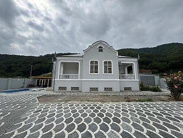 Günlük kirayə evlər: 5 kv. m, 5 otaqlı, Kombi — 2