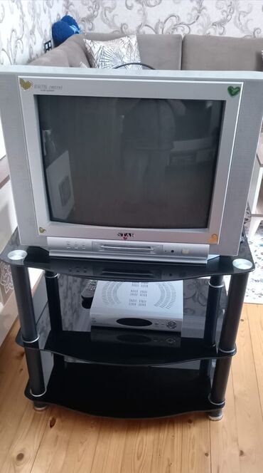 Televizorlar: İşlənmiş Televizor Bravis LCD 55" Ödənişli çatdırılma, Ünvandan götürmə, Pulsuz çatdırılma