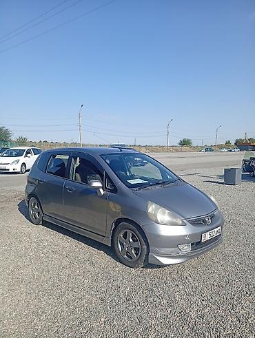 хунчи авто: Honda Fit: 2004 г., Автомат, Бензин, Хэтчбэк — 4
