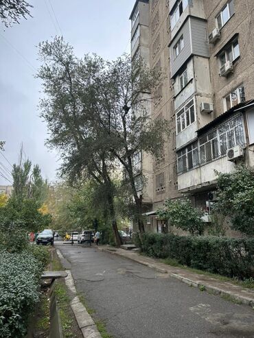 ижарага квартира ош 2023: 1 бөлмө, 35 кв. м, 106-серия, 2 кабат, Косметикалык ремонт