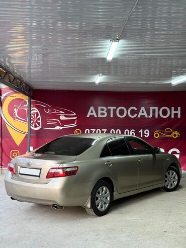 срочно срочно продам машину: Toyota Camry: 2007 г., 3.5 л, Типтроник, Газ, Седан