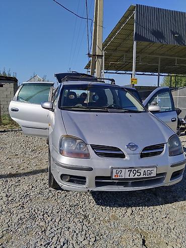 Nissan Tino: 2001 г., 1.8 л, Бензин, Минивэн