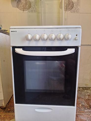 Техника и электроника: Газовая плита BEKO, классический белый цвет. Б/У Характеристики: - 4 — 2