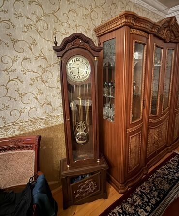 напольные часы янтарь: Напольные часы, Механические, С маятником