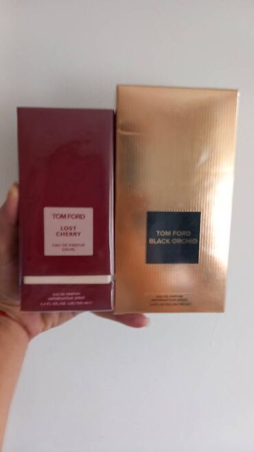 Parfemi: Blizi se kraj ove godine,a sa njom i velika novogodisnja rasprodaja — 12