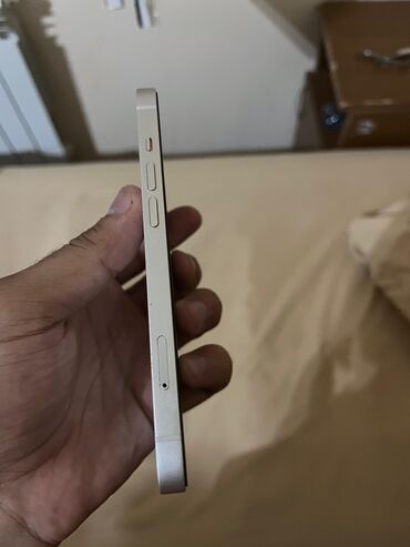 IPhone 13, 128 ГБ, Старлайт, Face ID