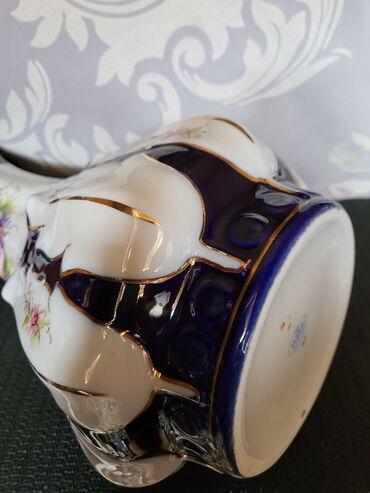 Ostali antikviteti: Vaza Cluj Napoca porcelan,kobalt rucno oslikana iz 70ih. Vaza je — 14