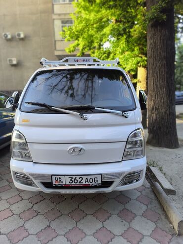 Легкий грузовой транспорт: Легкий грузовик, Hyundai, Стандарт, 3 т, Б/у at lalafo.kg Легкий грузовой транспорт: Легкий грузовик, Hyundai, Стандарт, 3 т, Б/у