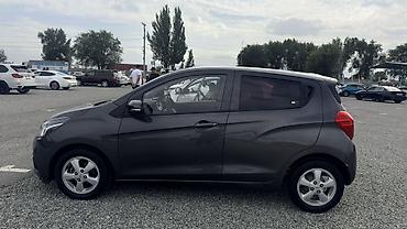 shevrolet lacetti: Chevrolet Spark: 2015 г., Автомат, Бензин, Хэтчбэк — 3