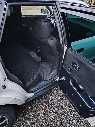 полик 5 д: Audi 80: 1992 г., 2 л, Механика, Бензин, Седан — 9
