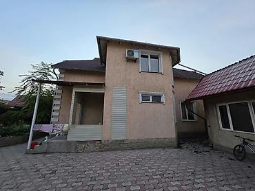 Продажа коттеджей и домов: 6 комнат и более, 207 м², 9 соток, Бишкек, Арча-Бешик ж/м Собственник — 5