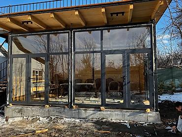 Пластиковые окна на заказ: Пластиковое окно на заказ, Тип окна: Витражные, Стандартные, Фасадные, Декоративные особенности: Другие особенности, Бесплатная установка, Без рассрочки — 15