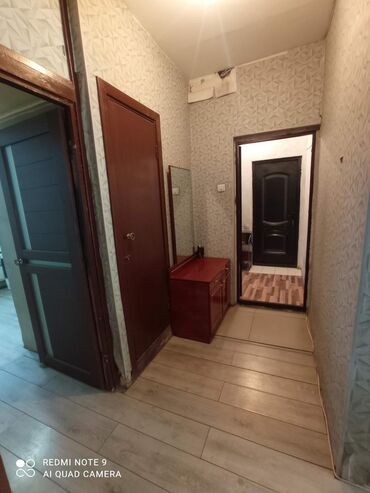 продажа домов в бишкеке без посредников: 3 комнаты, 62 м², 105 серия, 2 этаж, Старый ремонт