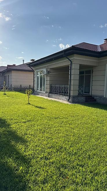 Долгосрочная аренда домов: 190 м², 4 комнаты — 14