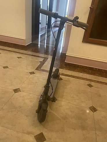 explore smart samokatları: Elektrik skuter – şəhər daxili rahat və çevik hərəkət üçün - Rəng — 2