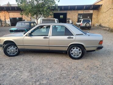 Mercedes-Benz: Mercedes-Benz 190: 2 l | 1987 il Sedan -da lalafo.az — 4 Mercedes-Benz: Mercedes-Benz 190: 2 l | 1987 il Sedan — 4