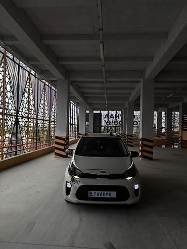 морник: Kia Morning: 2018 г., 1 л, Газ, Хэтчбэк — 1