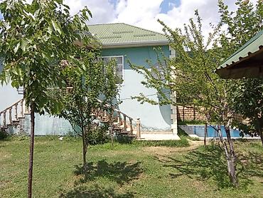 Uzunmüddətli kirayə evlər: Kirayə üçün hovuzlu həyət evi - Geniş və işıqlı yataq otağı — 23