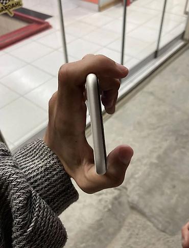 iphone 11 sade: IPhone 11, 64 GB, Ağ, Face ID — 5