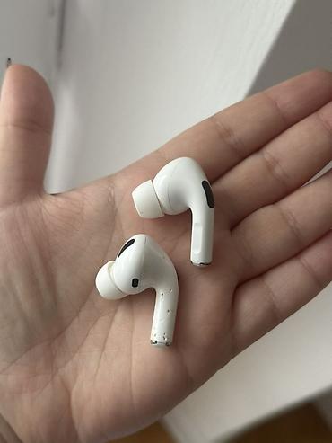headphone: Original AirPods Pro + hədiyyə qulaqlıq 🎁 Apple AirPods Pro 1-ci — 4