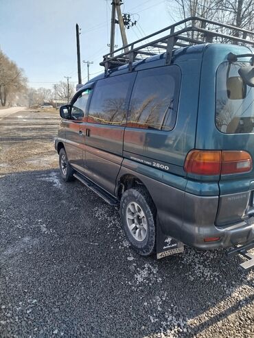блок абс е39: Mitsubishi L400: 2.8 л, Автоматические, Дизель, Внедорожник