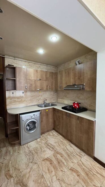 Uzunmüddətli kirayə mənzillər: Binəqədi rayonu, Zərifə Əliyeva adına göz klinikasının arxasında9 — 3