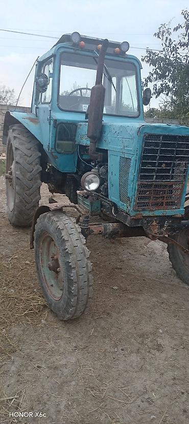 dərman səpən dron qiyməti: Belarus MTZ traktoru - Rəng: mavi - Kabinli, ön faralar və dam üstü — 4