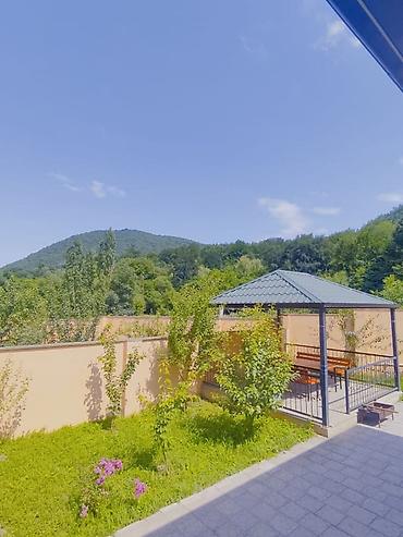 Günlük kirayə evlər: 100 kv. m, 3 otaqlı, Kombi -da lalafo.az — 12 Günlük kirayə evlər: 100 kv. m, 3 otaqlı, Kombi — 12