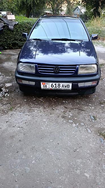 a8 d2: Volkswagen Vento: 1997 г., Механика, Седан — 5