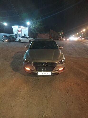 Транспорт: Hyundai Grandeur: 2019 г., 3 л, Автомат, Газ