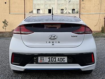 хендай ионик: Hyundai Ioniq: 2016 г., 1.6 л, Автомат, Гибрид, Хэтчбэк — 9