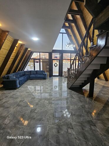 Günlük kirayə evlər: 60 kv. m, 3 otaqlı — 13