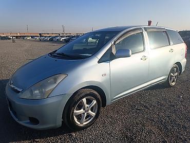 go park: Toyota WISH: 2004 г., 1.8 л, Автомат, Бензин, Минивэн — 5