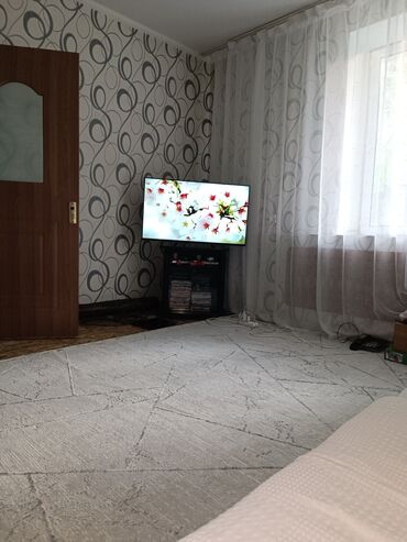 ищу дом на иссык куле: Дом, 96 м², 4 комнаты, Собственник, Старый ремонт